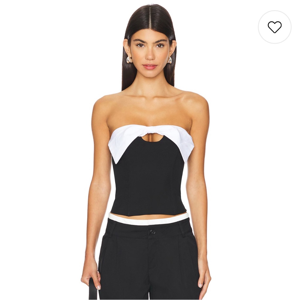 Stylish Black and White Bow Crop Top